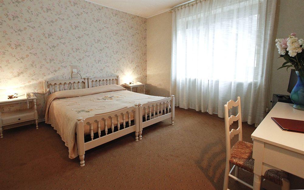 Hotel Antares Arona Εξωτερικό φωτογραφία