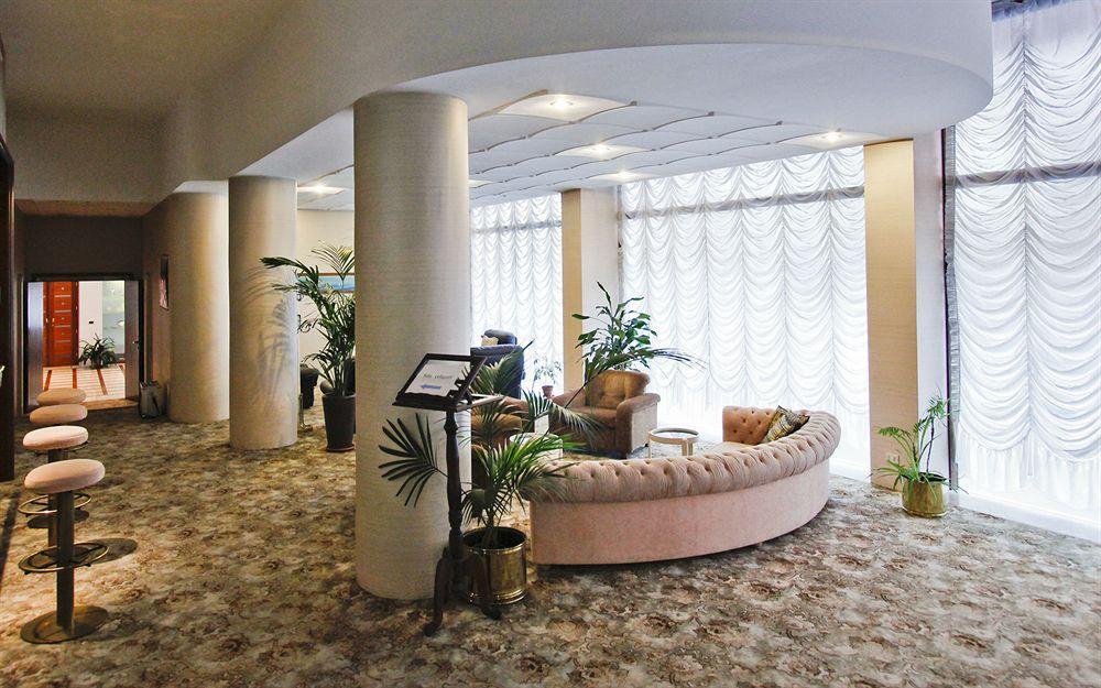 Hotel Antares Arona Εξωτερικό φωτογραφία
